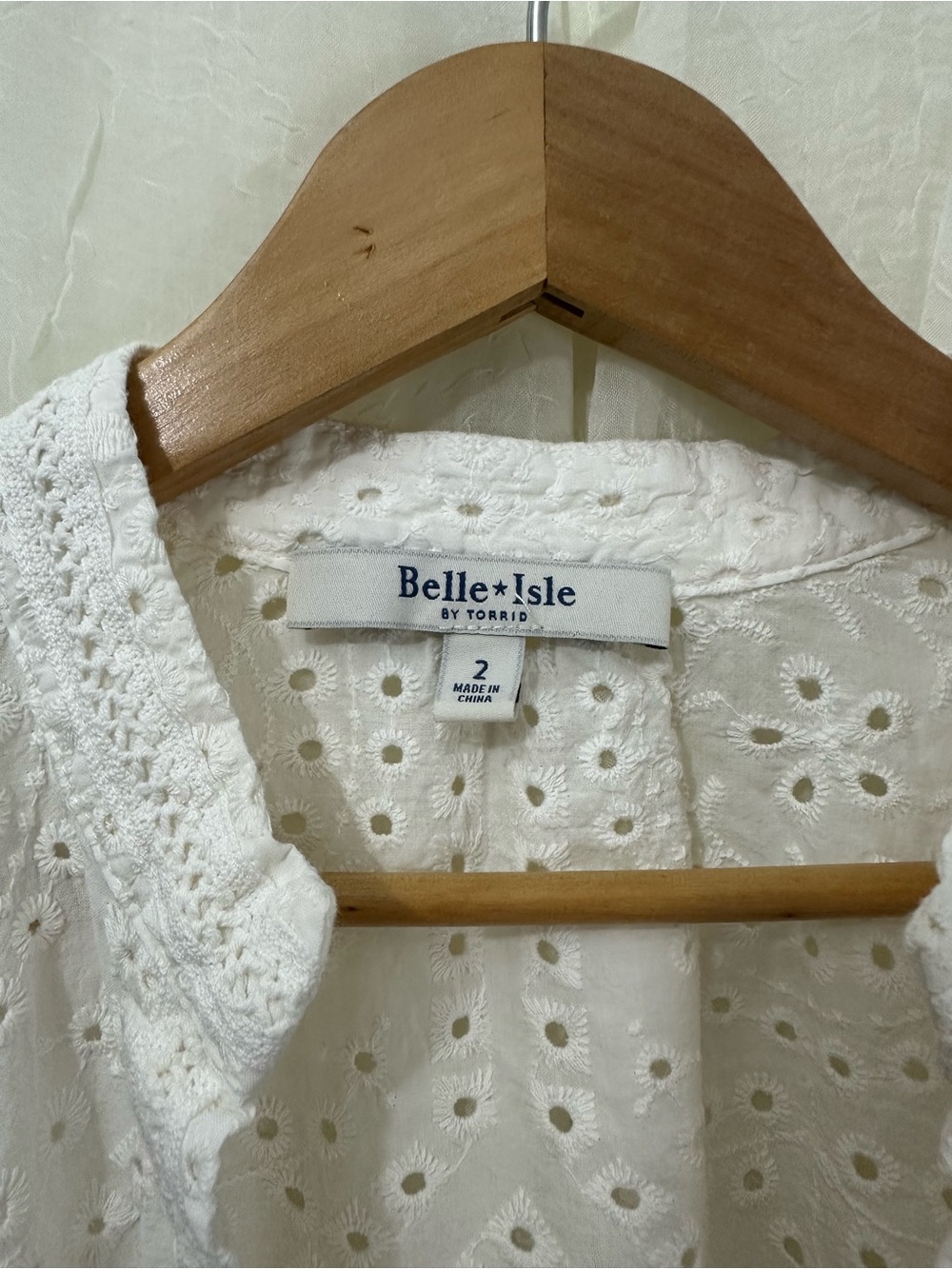 TORRID Belle Isle White Eyelet V-Neck Beachy Peasant Blouse - Picture 3 of 5